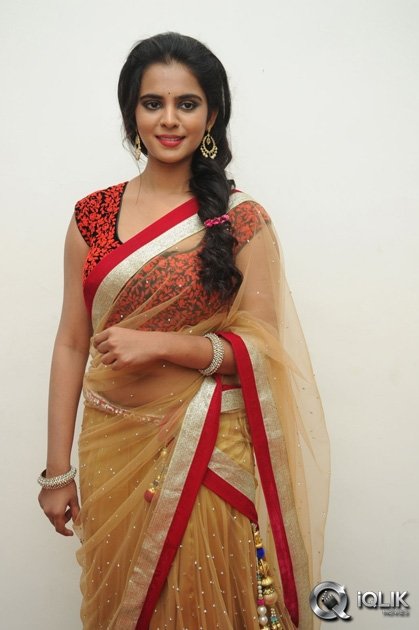 Manasa-at-Rowdy-Fellow-Movie-Audio-Launch